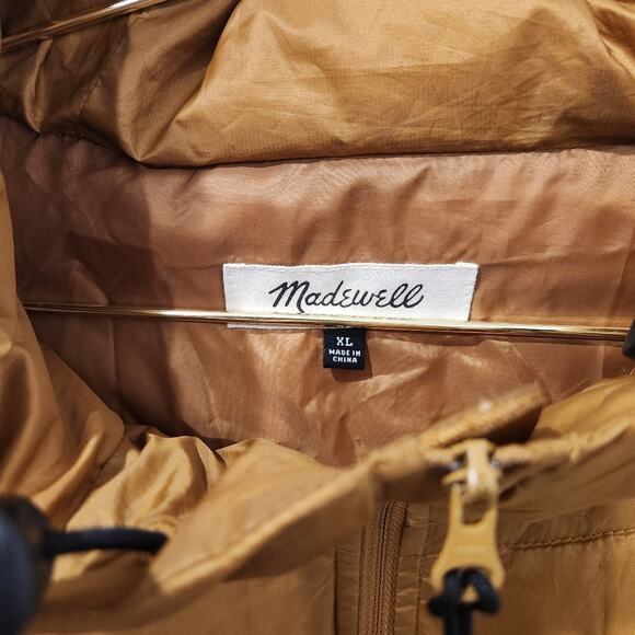 Madewell packable gold puffer jacket size XL - Picture 7 of 9